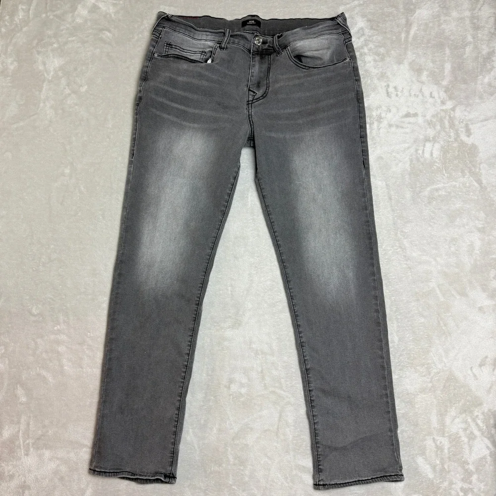 True Religion Geno Jeans Mens 34 (Fit 38x31) Gray Relaxed Slim Faded Stretch EUC